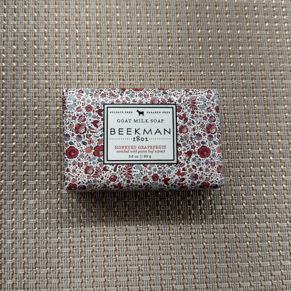 Beekman 1802 Goat Milk Soap- Honeyed Grapefruit